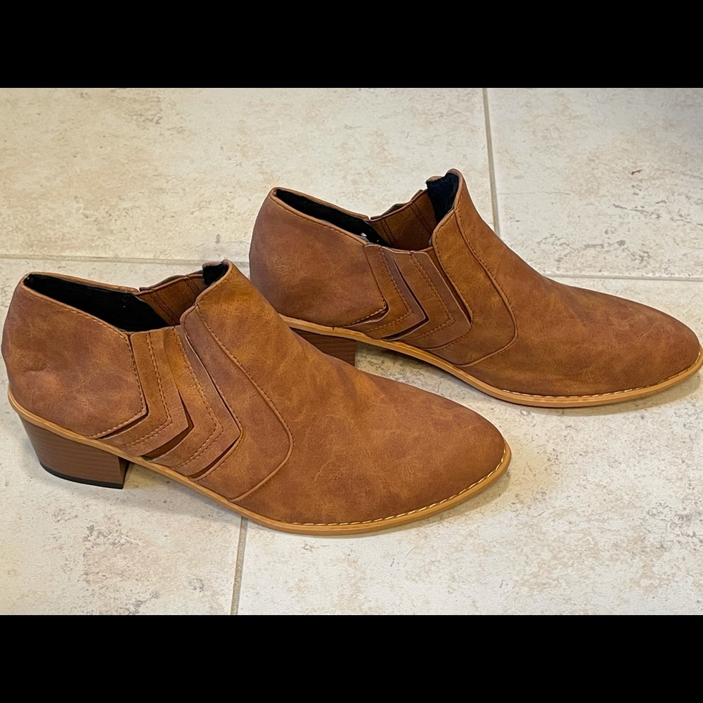 Leather booties
